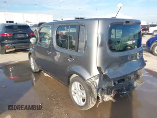2013 Nissan Cube SL z VIN JN8AZ2KR8DT301092, wystawiony jako IAAI lot #41328574 z przebiegiem Nie podano mil oraz . Historia ofert i sprzedaży dostępna na DreamBid. Obrazek 3.