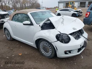 2015 Volkswagen Beetle 1.8T w/Tech with VIN 3VW517AT3FM805868, listed as a IAAI auction lot 40886820 with 113,380 mi miles and . Bid and sale history available at DreamBid. Image 1.