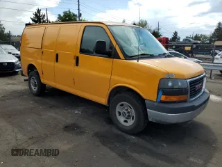 2015 GMC Savana z VIN 1GTZ7TCG6F1114147, wystawiony jako Copart lot #67091964 z przebiegiem 232 970 mil mil oraz Szkoda całkowita • Salvage title. Historia ofert i sprzedaży dostępna na DreamBid. Obrazek 4.