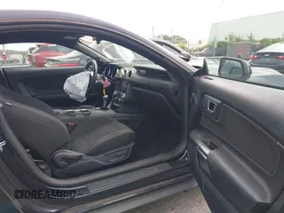 2021 Ford Mustang EcoBoost с VIN 1FA6P8TH6M5141370, выставлен на аукционе IAAI как лот 42626570 с пробегом 78 140 миль миль и . История ставок и продаж доступна на DreamBid. Изображение 5.