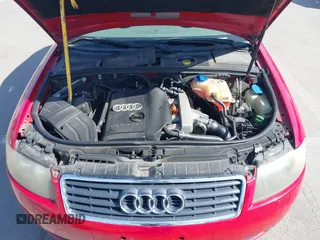 2005 Audi A4 1.8T with VIN WAUAC48H75K007372, listed as a IAAI auction lot 42012101 with 85,789 mi miles. Bid and sale history available at carsss.com. Image 10.