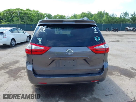 2015 Toyota Sienna XLE with VIN 5TDYK3DCXFS633128, listed as a IAAI auction lot 42527073 with 149,926 mi miles and . Bid and sale history available at DreamBid. Image 17.