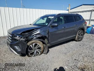 2021 Volkswagen Atlas SEL Premium z VIN 1V2TR2CA1MC571566, wystawiony jako Copart lot #61709935 z przebiegiem 54 945 mil mil oraz Szkoda całkowita • Salvage title. Historia ofert i sprzedaży dostępna na DreamBid. Obrazek 1.