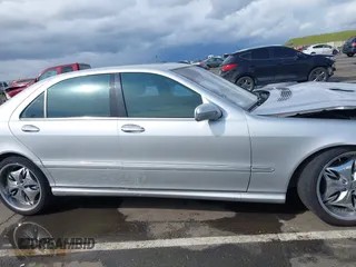 2001 Mercedes-Benz S 320/430/500 with VIN WDBNG70J51A197017, listed as a IAAI auction lot 41936977 with Not Provided miles and . Bid and sale history available at carsss.com. Image 13.