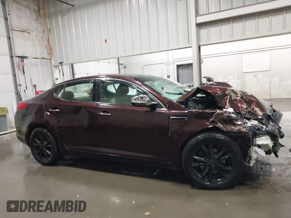 2011 Kia Optima EX with VIN KNAGN4A70B5108513, listed as a IAAI auction lot 42097595 with 184,334 mi miles and . Bid and sale history available at carsss.com. Image 14.