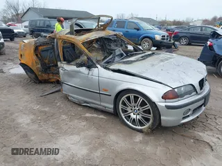2001 BMW 3 Series 330i with VIN WBAAV53451FJ72649, listed as a IAAI auction lot 42018368 with Not provided miles and . Bid and sale history available at DreamBid. Image 1.