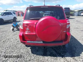 2011 Toyota RAV4 Sport with VIN 2T3RK4DV1BW048295, listed as a IAAI auction lot 39304934 with 177,312 mi miles. Bid and sale history available at carsss.com. Image 17.