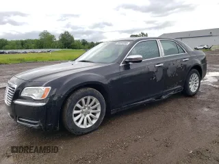 2013 Chrysler 300 with VIN 2C3CCAAG8DH508289, listed as a Copart auction lot 59355385 with 46,239 mi miles and Salvage title. Bid and sale history available at DreamBid. Image 1.