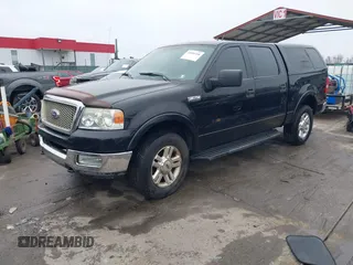 2004 Ford F-150 XLT with VIN 1FTPW14514KC04132, listed as a IAAI auction lot 41801246 with 224,488 mi miles. Bid and sale history available at carsss.com. Image 18.