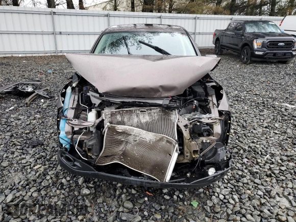 2014 Honda CR-V EX with VIN 2HKRM4H55EH668809, listed as a Copart auction lot 52352685 with 96,409 mi miles and Salvage Title. Bid and sale history available at carsss.com. Image 5.