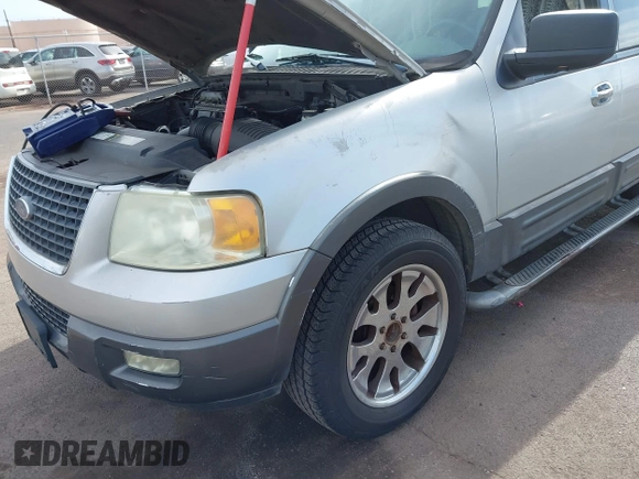 2006 Ford Expedition Special Service z VIN 1FMFU15506LA14718, wystawiony jako IAAI lot #41838659 z przebiegiem 117 497 mil mil oraz . Historia ofert i sprzedaży dostępna na DreamBid. Obrazek 6.