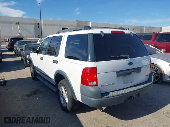 2005 Ford Explorer XLS с VIN 1FMZU62K75UA37796, выставлен на аукционе IAAI как лот 42826535 с пробегом 97 807 миль миль и . История ставок и продаж доступна на DreamBid. Изображение 3.