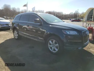 2010 Audi Q7 3.6L Premium Plus with VIN WA1LYAFE7AD000628, listed as a Copart auction lot 51445135 with 206,781 mi miles and Clean Title. Bid and sale history available at carsss.com. Image 4.
