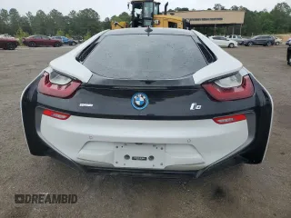 2014 BMW i8 z VIN WBY2Z2C51EVX64207, wystawiony jako Copart lot #56193905 z przebiegiem 84 427 mil mil oraz Czysty tytuł • Clean title. Historia ofert i sprzedaży dostępna na DreamBid. Obrazek 6.