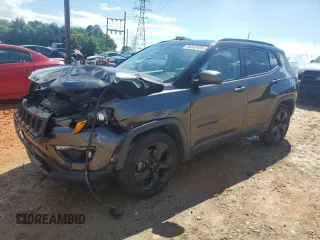 2021 Jeep Compass Altitude with VIN 3C4NJCBB5MT571365, listed as a Copart auction lot 56842455 with 82,118 mi miles and Salvage title. Bid and sale history available at DreamBid. Image 1.