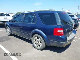 2005 Ford Freestyle Limited с VIN 1FMDK06185GA07090, выставлен на аукционе IAAI как лот 42431038 с пробегом Не указан миль и . История ставок и продаж доступна на DreamBid. Изображение 3.