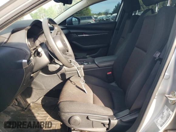 2019 Mazda 3 z VIN 3MZBPABL1KM113924, wystawiony jako Copart lot #54479075 z przebiegiem 116 948 mil mil oraz Szkoda całkowita • Salvage title. Historia ofert i sprzedaży dostępna na DreamBid. Obrazek 7.