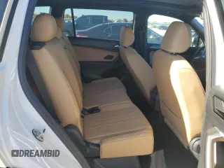 2024 Volkswagen Tiguan SE R-Line Black with VIN 3VVCB7AX1RM001262, listed as a Copart auction lot 80100514 with 13,225 mi miles and Salvage title. Bid and sale history available at DreamBid. Image 10.