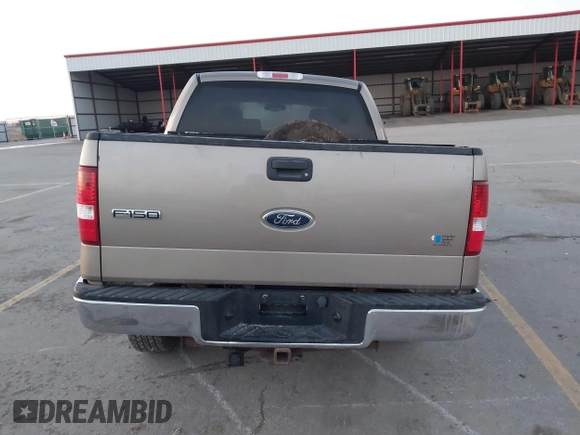 2005 Ford F-150 XLT with VIN 1FTPW14565KB71646, listed as a IAAI auction lot 41772005 with 180,735 mi miles. Bid and sale history available at carsss.com. Image 17.