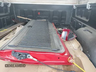 2009 GMC Sierra 1500 Work Truck z VIN 1GTEC14X39Z192372, wystawiony jako IAAI lot #42159886 z przebiegiem 85 154 mil mil oraz . Historia ofert i sprzedaży dostępna na DreamBid. Obrazek 12.