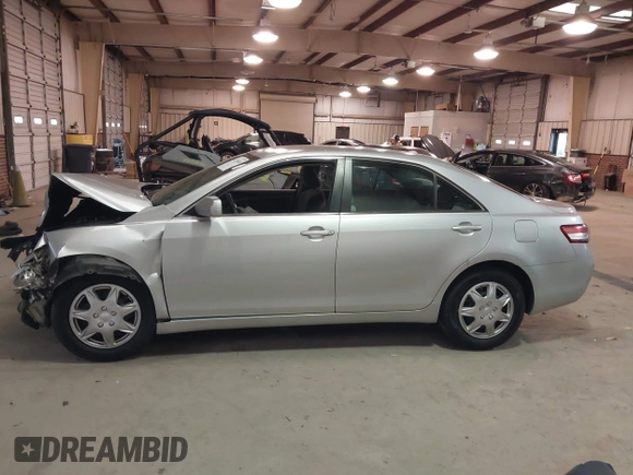 2011 Toyota Camry LE with VIN 4T1BF3EK0BU209782, listed as a IAAI auction lot 41739648 with 204,701 mi miles. Bid and sale history available at carsss.com. Image 14.