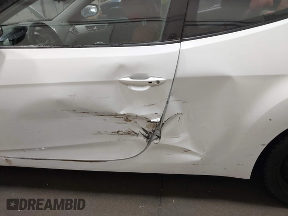 2012 Hyundai Veloster w/Black Int with VIN KMHTC6AD2CU064171, listed as a IAAI auction lot 41841873 with 192,670 mi miles and . Bid and sale history available at DreamBid. Image 6.