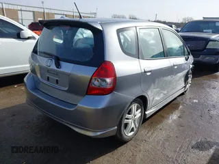 2007 Honda Fit Sport with VIN JHMGD37647S002930, listed as a IAAI auction lot 41604785 with 208,473 mi miles. Bid and sale history available at carsss.com. Image 4.