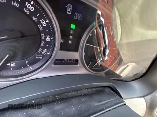 2010 Lexus IS 250 z VIN JTHCF5C2XA2032903, wystawiony jako Copart lot #63826195 z przebiegiem 197 155 mil mil oraz Szkoda całkowita • Salvage title. Historia ofert i sprzedaży dostępna na DreamBid. Obrazek 8.