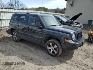 2016 Jeep Patriot High Altitude Edition with VIN 1C4NJRFB5GD585998, listed as a Copart auction lot 49702445 with 86,255 mi miles and Salvage Title. Bid and sale history available at carsss.com. Image 4.