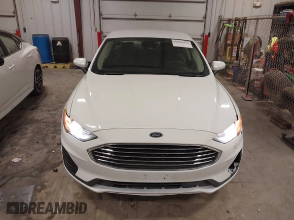 2019 Ford Fusion SE with VIN 3FA6P0H78KR210183, listed as a IAAI auction lot 41489110 with 139,615 mi miles. Bid and sale history available at carsss.com. Image 12.