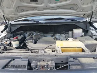 2016 Nissan NV Cargo S z VIN 1N6BF0LY2GN806750, wystawiony jako IAAI lot #42176037 z przebiegiem 173 846 mil mil oraz . Historia ofert i sprzedaży dostępna na DreamBid. Obrazek 10.