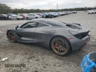 2018 McLaren 720S z VIN SBM14DCA1JW001121, wystawiony jako Copart lot #85629594 z przebiegiem 15 342 mil mil oraz Szkody całkowita. Historia ofert i sprzedaży dostępna na DreamBid. Obrazek 2.
