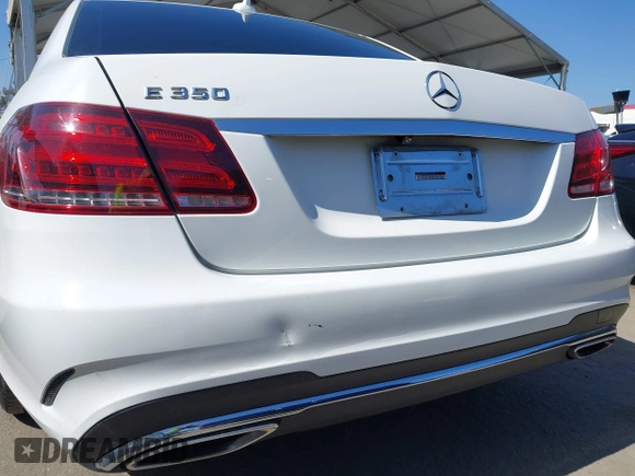 2014 Mercedes-Benz E 350 Sport with VIN WDDHF5KB8EB036758, listed as a IAAI auction lot 42550325 with 90,176 mi miles and . Bid and sale history available at DreamBid. Image 17.