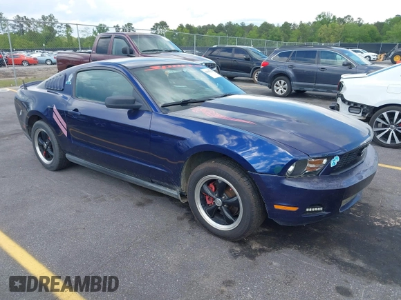 2010 Ford Mustang V6 with VIN 1ZVBP8AN6A5158017, listed as a IAAI auction lot 42005121 with 229,045 mi miles and . Bid and sale history available at DreamBid. Image 1.