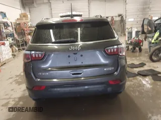 2018 Jeep Compass Altitude with VIN 3C4NJDBB6JT187581, listed as a IAAI auction lot 41542689 with 126,147 mi miles and . Bid and sale history available at carsss.com. Image 16.