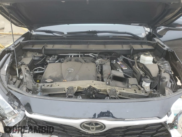 2020 Toyota Highlander L with VIN 5TDCZRBH9LS001983, listed as a Copart auction lot 56965735 with 44,090 mi miles and Salvage title. Bid and sale history available at DreamBid. Image 12.