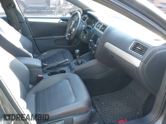 2012 Volkswagen Jetta GLI Autobahn with VIN 3VW5A7AJ5CM378588, listed as a IAAI auction lot 41318511 with 84,703 mi miles and . Bid and sale history available at DreamBid. Image 5.