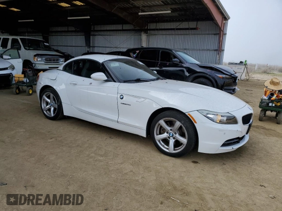 2012 BMW Z4 sDrive28i with VIN WBALL5C5XCJ103530, listed as a Copart auction lot 42789385 with 57,670 mi miles and Salvage Title. Bid and sale history available at carsss.com. Image 4.