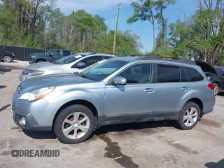 2013 Subaru Outback 2.5i Premium with VIN 4S4BRBCC7D1314983, listed as a IAAI auction lot 42083495 with 168,657 mi miles. Bid and sale history available at carsss.com. Image 14.