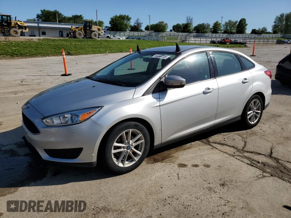 2017 Ford Focus SE z VIN 1FADP3F29HL339332, wystawiony jako Copart lot #56556735 z przebiegiem 93 050 mil mil oraz Szkoda całkowita • Salvage title. Historia ofert i sprzedaży dostępna na DreamBid. Obrazek 1.