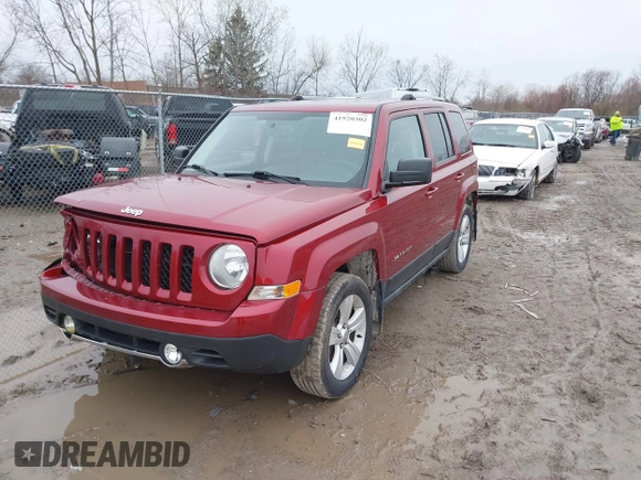 2013 Jeep Patriot Limited z VIN 1C4NJRCB8DD222448, wystawiony jako IAAI lot #41920302 z przebiegiem 177 959 mil mil oraz . Historia ofert i sprzedaży dostępna na DreamBid. Obrazek 2.