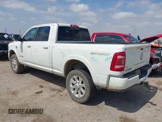 2022 Ram 2500 Laramie with VIN 3C6UR5FL0NG143918, listed as a IAAI auction lot 42373907 with 91,918 mi miles and . Bid and sale history available at DreamBid. Image 3.