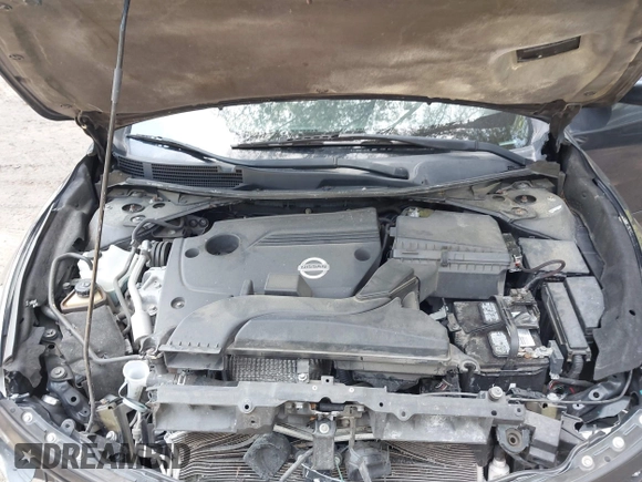 2015 Nissan Altima S with VIN 1N4AL3AP6FN381962, listed as a IAAI auction lot 42031940 with 98,443 mi miles and . Bid and sale history available at DreamBid. Image 10.