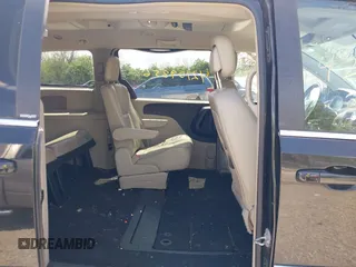 2013 Chrysler Town & Country Touring with VIN 2C4RC1BG1DR662485, listed as a IAAI auction lot 42109856 with 153,277 mi miles. Bid and sale history available at carsss.com. Image 8.