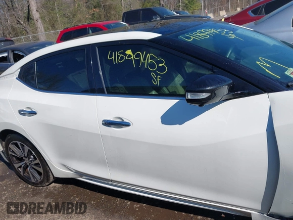 2016 Nissan Maxima SL z VIN 1N4AA6AP8GC413489, wystawiony jako IAAI lot #41899453 z przebiegiem 133 823 mil mil oraz . Historia ofert i sprzedaży dostępna na DreamBid. Obrazek 13.