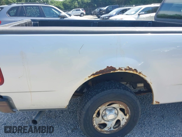 2004 Ford F-150 XL z VIN 2FTRF17264CA20660, wystawiony jako IAAI lot #42698678 z przebiegiem Nie podano mil oraz . Historia ofert i sprzedaży dostępna na DreamBid. Obrazek 6.