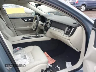 2024 Volvo S60 Plus Dark Theme with VIN 7JRL12TL5RG289457, listed as a IAAI auction lot 41657372 with 1,640 mi miles and . Bid and sale history available at DreamBid. Image 5.
