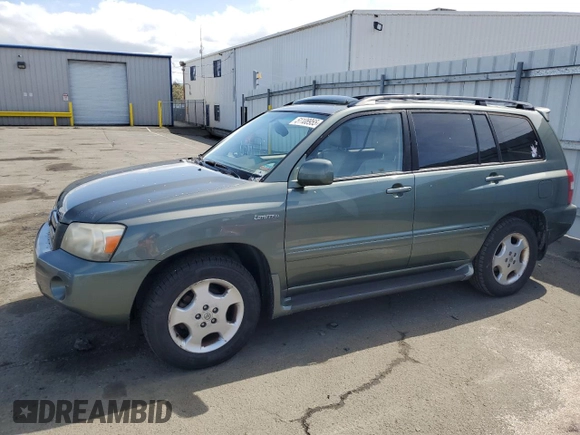 2005 Toyota Highlander z VIN JTEEP21AX50089793, wystawiony jako Copart lot #51108955 z przebiegiem 167 137 mil mil oraz Czysty tytuł • Clean title. Historia ofert i sprzedaży dostępna na DreamBid. Obrazek 1.