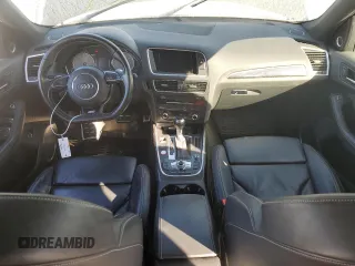 2016 Audi SQ5 Premium Plus with VIN WA1CCAFP8GA029260, listed as a Copart auction lot 82576794 with 105,941 mi miles and Salvage Title. Bid and sale history available at carsss.com. Image 8.
