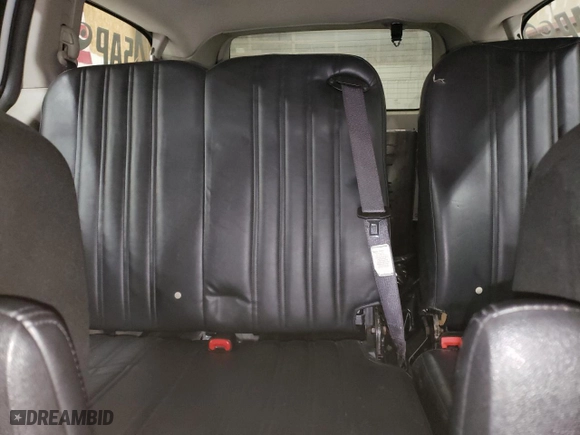 2015 Dodge Grand Caravan American Value Pkg with VIN 2C4RDGBG5FR613020, listed as a Copart auction lot 47067105 with 120,940 mi miles and Salvage Title. Bid and sale history available at carsss.com. Image 10.